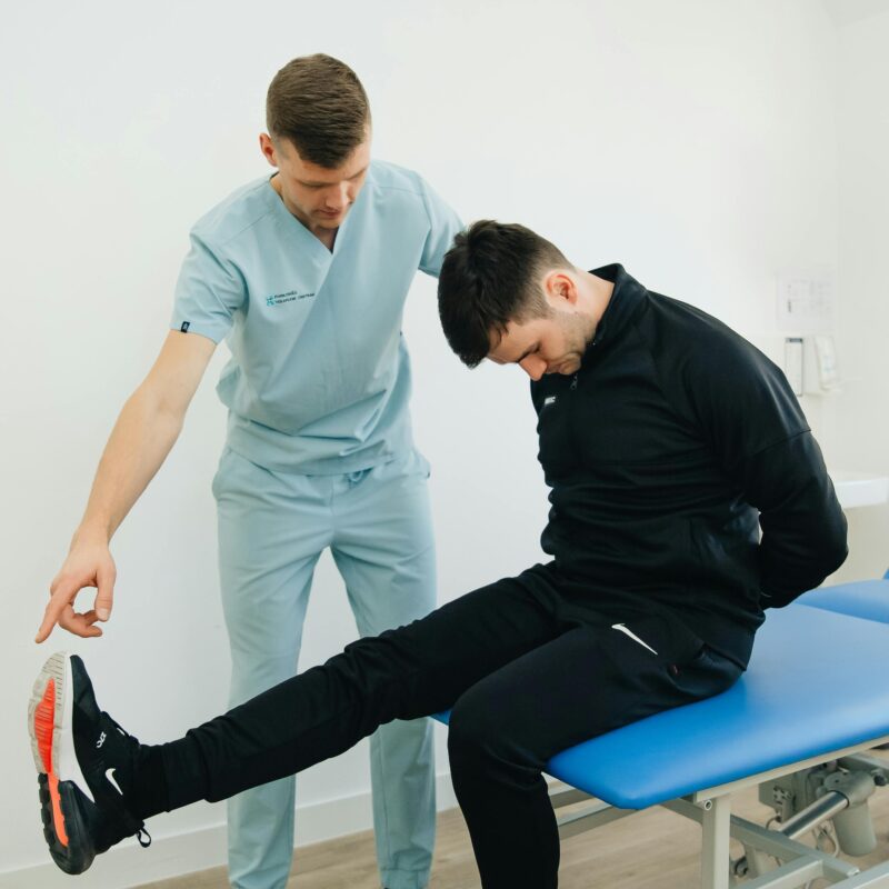 Therapeutic exercise session for joint rehabilitation and regenerative wellness