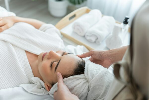 Neuropathy treatment without medication hero image for regenerative nerve care page