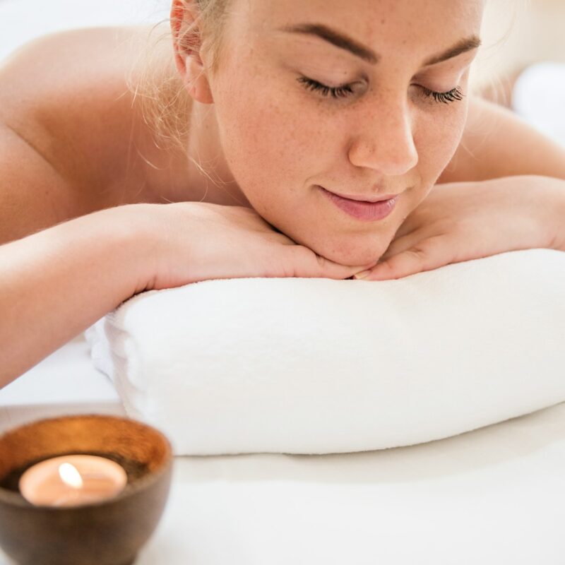 Non-invasive back pain relief treatment image for regenerative spinal health services