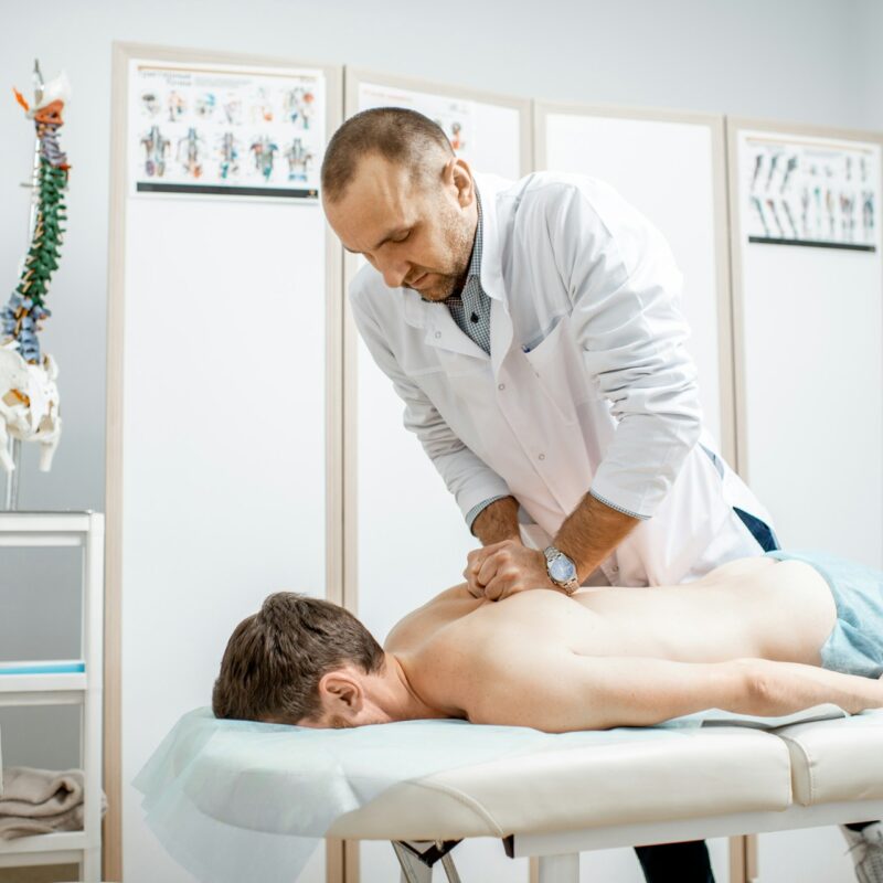 Spinal decompression in Novato for effective back pain relief without surgery